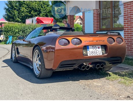 TO 086EU, Chevrolet Corvette