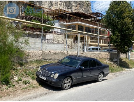 р573вс82, Mercedes-Benz E-Klasse
