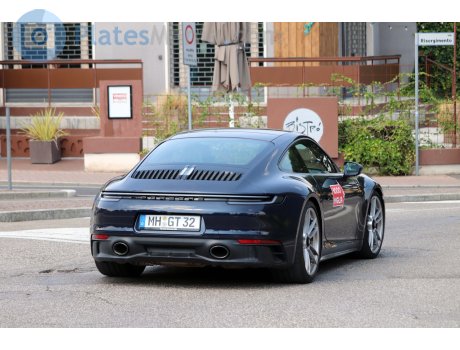 MH GT 32, Porsche 911