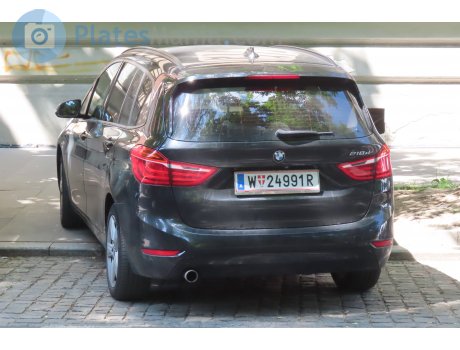 W 24991 R, BMW 2 Series