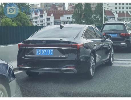 沪B·Q7117, Buick LaCrosse