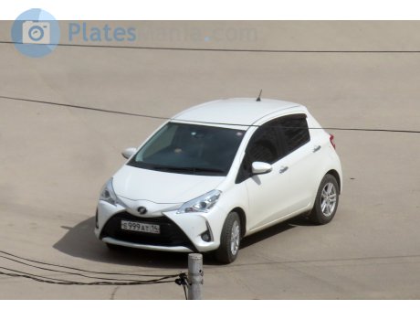 е999ат14, Toyota Vitz