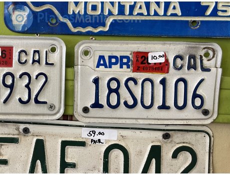 18S0106, License plate without vehicle