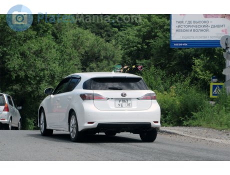 у063уе95, Lexus CT