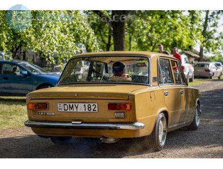 DMY-182, Lada (VAZ) 2101