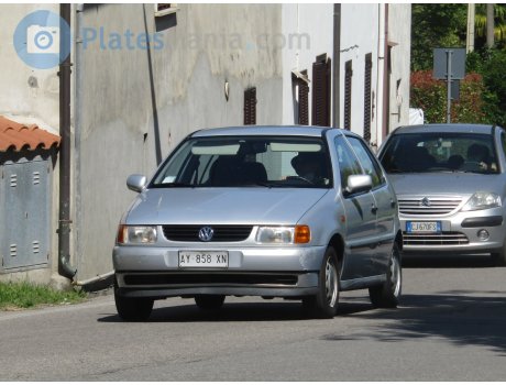 AY 858 XN, Volkswagen Polo