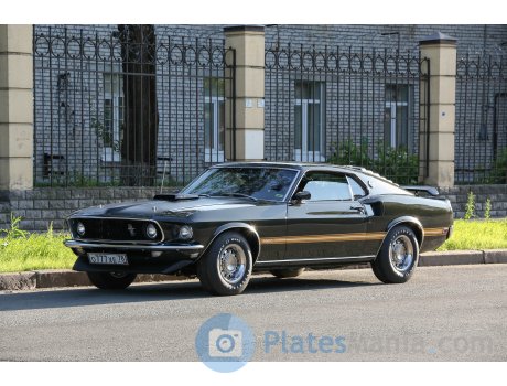 о777хе78, Ford Mustang