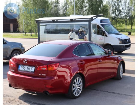 396 MLF, Lexus IS