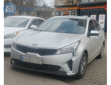 KA 8247 EM, Kia Rio