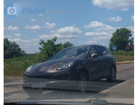 CE 5500 CB, Porsche Cayenne
