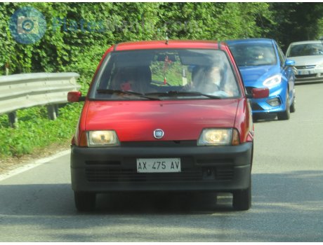 AX 475 AV, FIAT Cinquecento