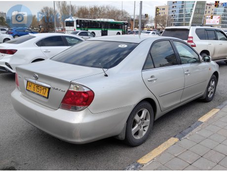 H 615917, Toyota Camry