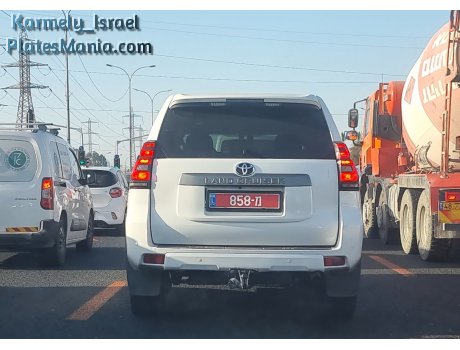 858-מ, Toyota Land Cruiser Prado