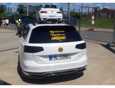 FML C0MBI, Volkswagen Passat