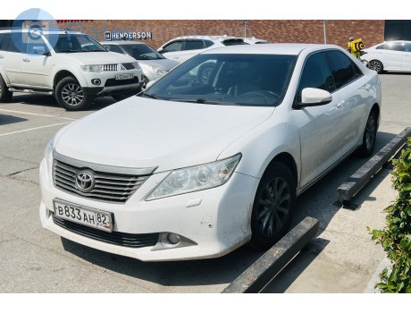 в833ан82, Toyota Camry