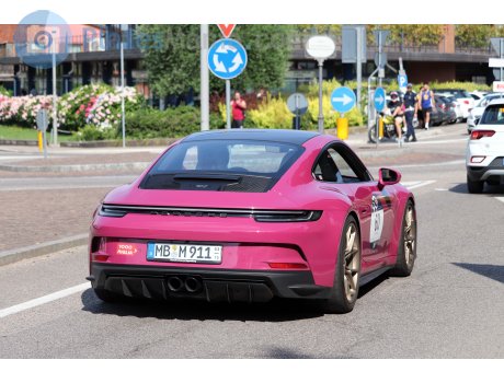 MB M 911 (03/10), Porsche 911