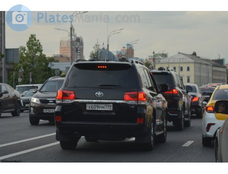 х609рм799, Toyota Land Cruiser