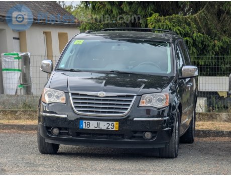 18-JL-29, Chrysler Voyager