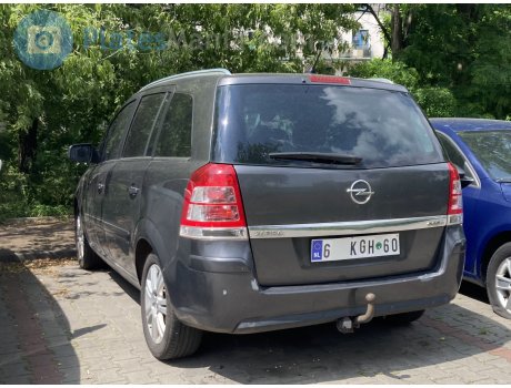 6-KGH-60, Opel Zafira