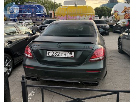 е232тн08, Mercedes-Benz E-Klasse