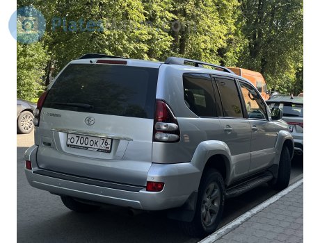 о700ок76, Toyota Land Cruiser Prado