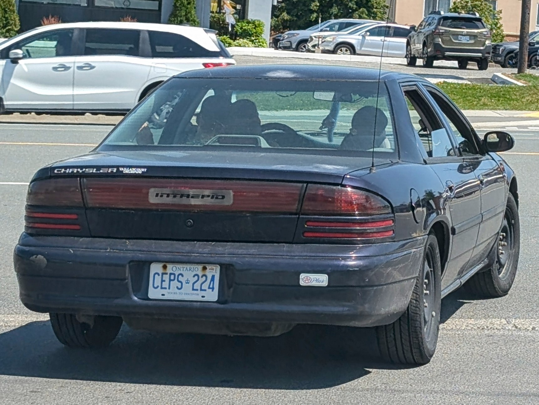 CEPS-224, Chrysler Intrepid 1st gen (LH; CA-market), 1992–1997