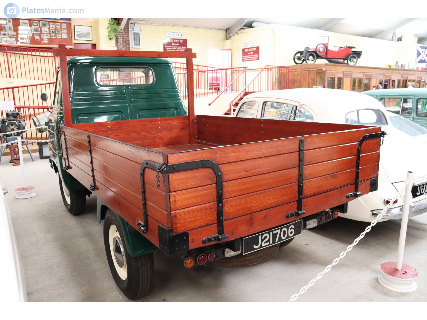 J21706, Ford Thames 400E 