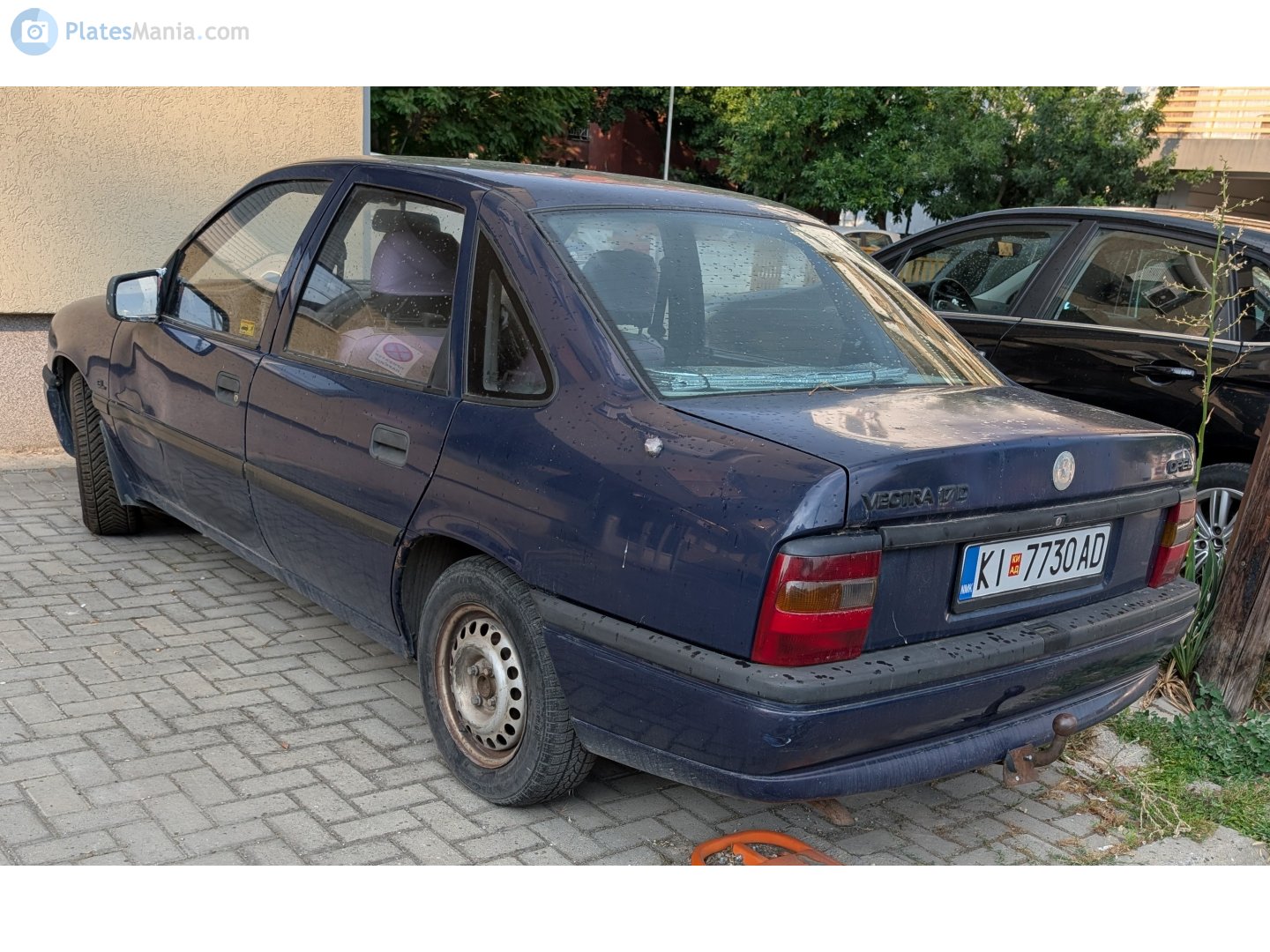 KI 7730 AD, Opel Vectra 1st gen Sedan (A; J89), 1988–1995