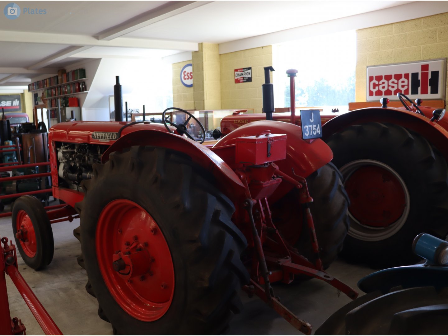 J3754, Nuffield 