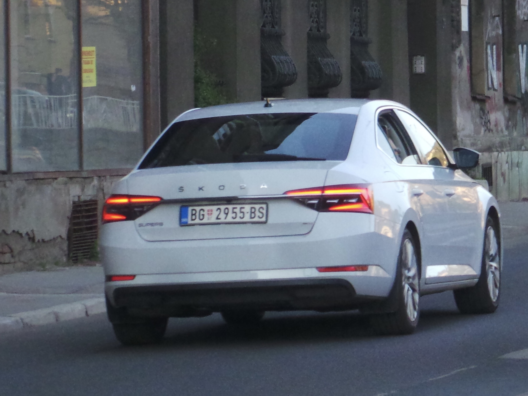 BG 2955-BS, Skoda Superb 