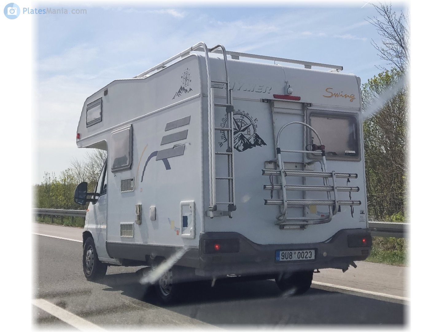 9U8 0023, Hymer 