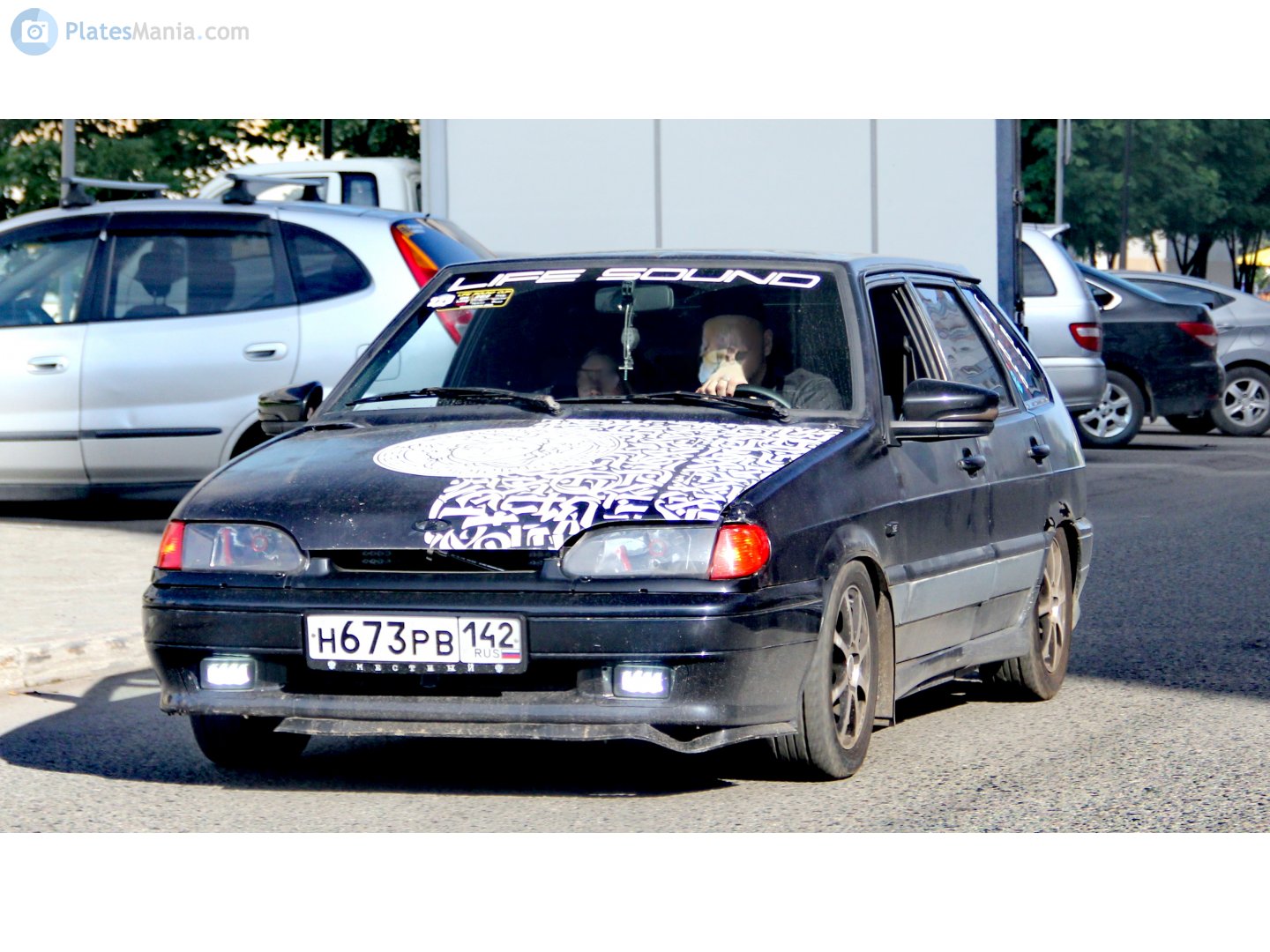 н 673 рв 142, Lada (VAZ) 2114 