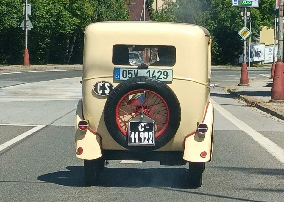 05V 1429, Oldtimers (2001) 