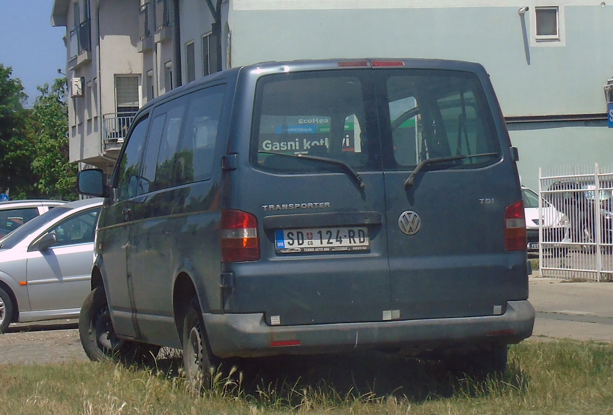 SD 124-RD, Volkswagen Transporter 5th gen Van (T5) (7E/7H), 2003–2009
