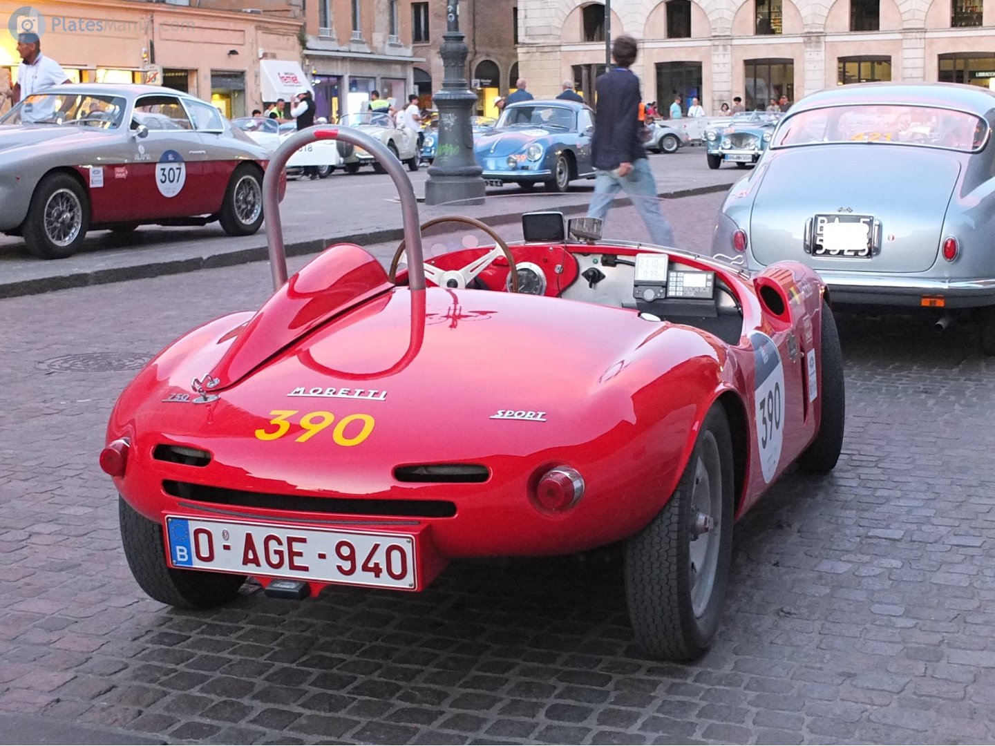 O-AGE-940, Moretti 750 