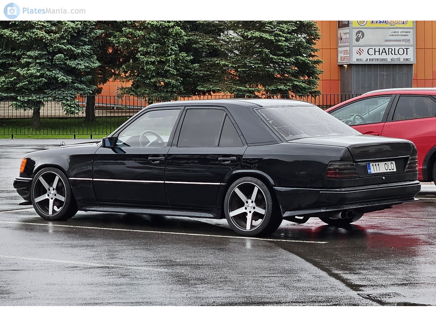 111 OLD, Mercedes-Benz E-Klasse 1st gen Sedan (W124), 1984­–1995