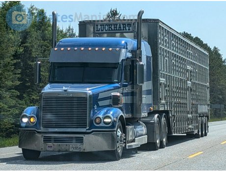 PA90546, Freightliner Coronado