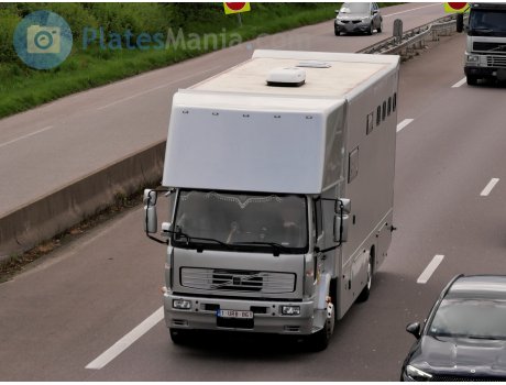 1-URB-861, Volvo FL