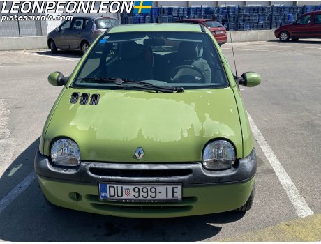 DU 999-IE, Renault Twingo