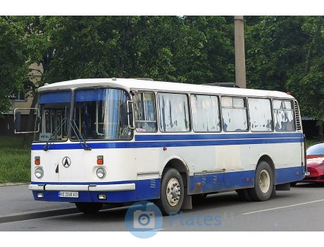 KE 2268 AO, LAZ 695