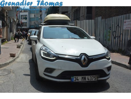 34 MN 4375, Renault Clio
