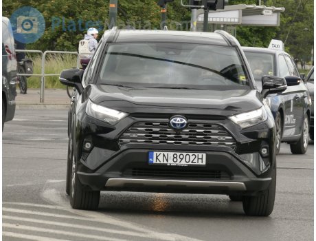 KN 8902H, Toyota RAV4