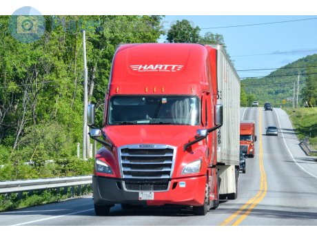 57308Z, Freightliner Cascadia