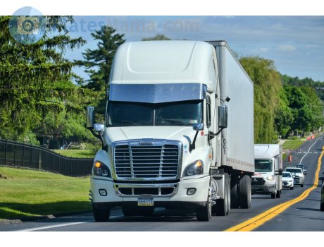 AH-02210, Freightliner Cascadia