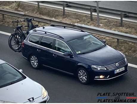 RE UN 2403, Volkswagen Passat