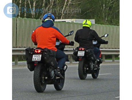 3225 еа 66, KTM Adventure