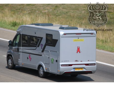 R-729-PB, Adria Compact