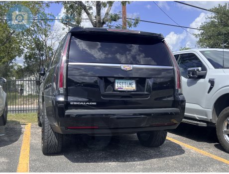 ISIT4ME, Cadillac Escalade