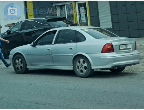 AH 4984 IK, Opel Vectra