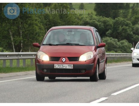 с703ро190, Renault Scénic